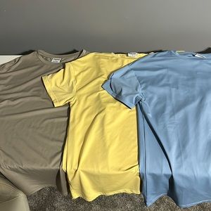 Gymshark x Whitney Simmons shirts “alive”